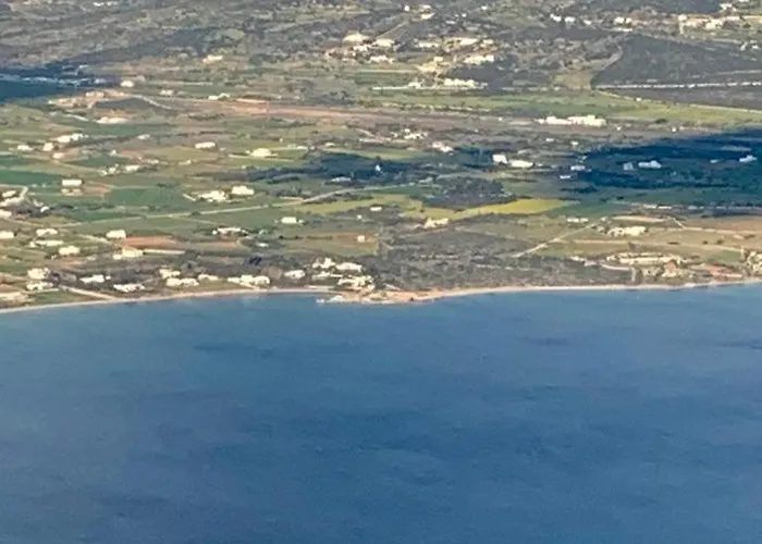 Sand&stone Villa Alikí